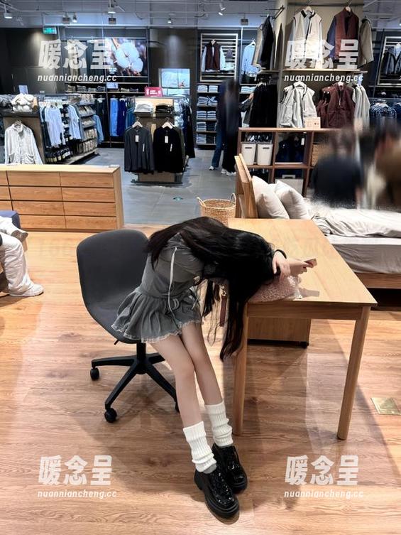 166吃瓜 黑料不断线,166吃瓜让你观看八卦秀!