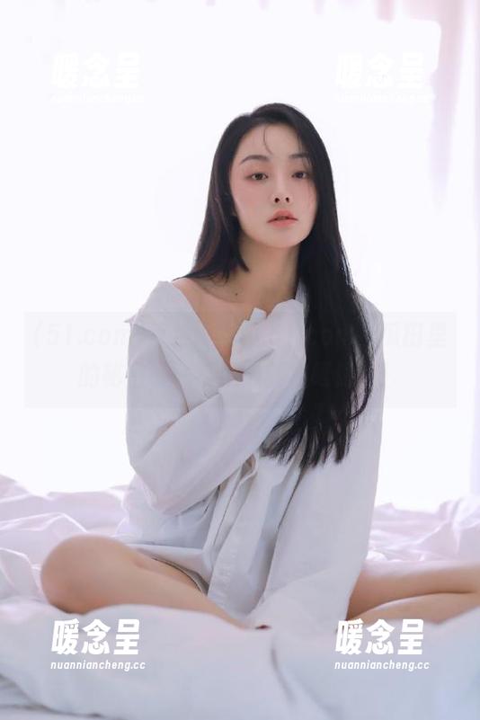 51.com 直达www.51.com,瓜田里的秘密,一不小心就被喂饱了!