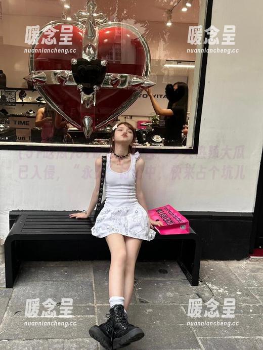 51吃瓜 51吃瓜:报告!今天热辣大瓜已入侵,“永久”讨论中,快来占个坑儿!