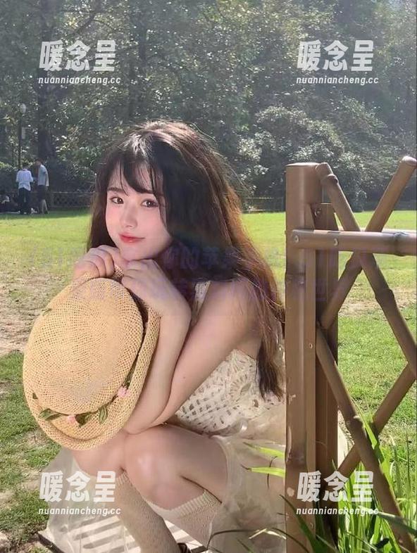 51吃瓜 拿出你的苹果手机!51吃瓜苹果版带你玩转黑料网的神秘世界