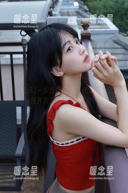 51吃瓜 一步进首页,51吃瓜的入口仿佛开启了谣言的百宝箱!