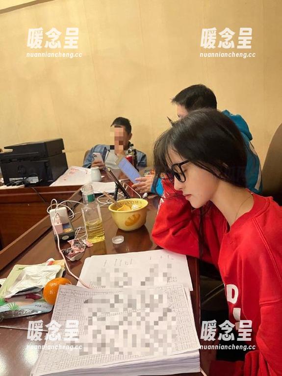 91吃瓜网 资源匮乏不再,91吃瓜网今天的中心报道让我欲罢不能!