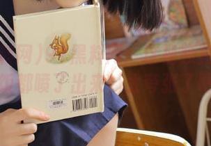 91黑料网：这视频竟然让我的饭都喷了出来，太夸张了吧！