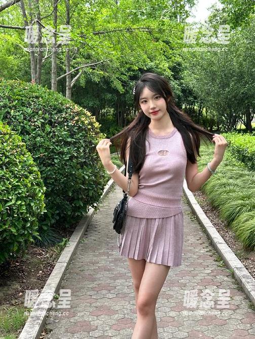 zztt155 在zztt155.ccm的黑料里打转,永不迷路,怎么这么混乱?