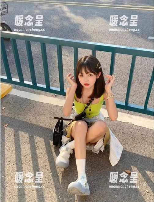 吃瓜51 吃瓜51在线分享:看那条回家的路,瞬间涌来的思绪真复杂。