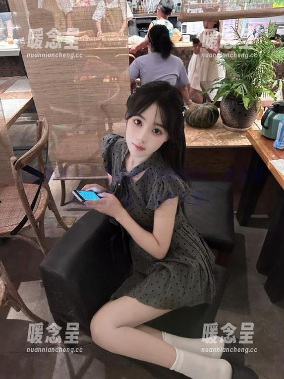 吃瓜网 5.1吃瓜网传来新动态,观看家长里短,让人忍俊不禁!