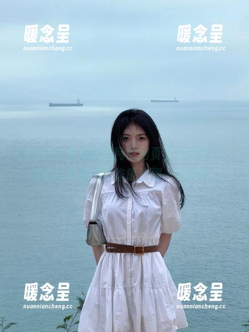免费吃瓜网的网页上又更新了，回家的路竟然跟昨晚追剧一样离奇...