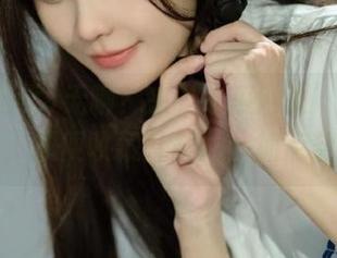 无聊？来‘吃瓜网页’翻翻网曝，顺便收藏几条八卦加点盐！