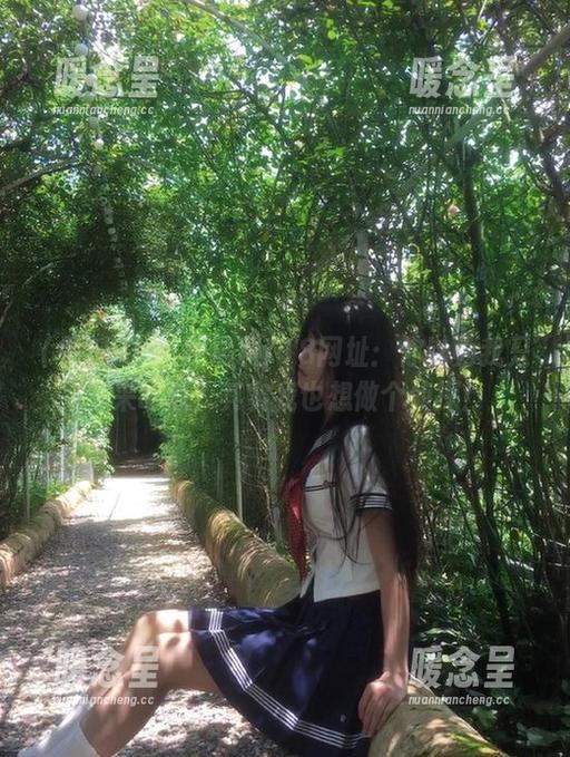 黑料718 找黑料718网址:你以为我只是来吃瓜?其实我也想做个侦探!