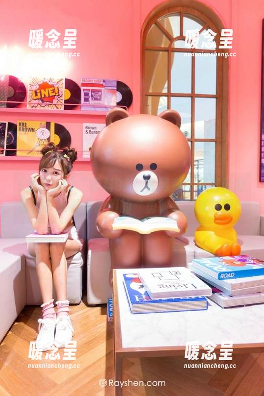 黑料91 “黑料91”官网竟然藏着谁的秘密?来看看咱们的“勇敢者游戏”吧!