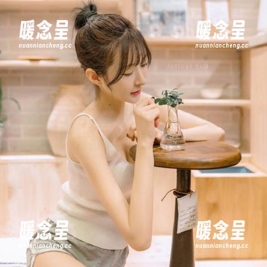 黑料不打烊 当黑料不打烊,永久消失的精品一区恋情追忆!