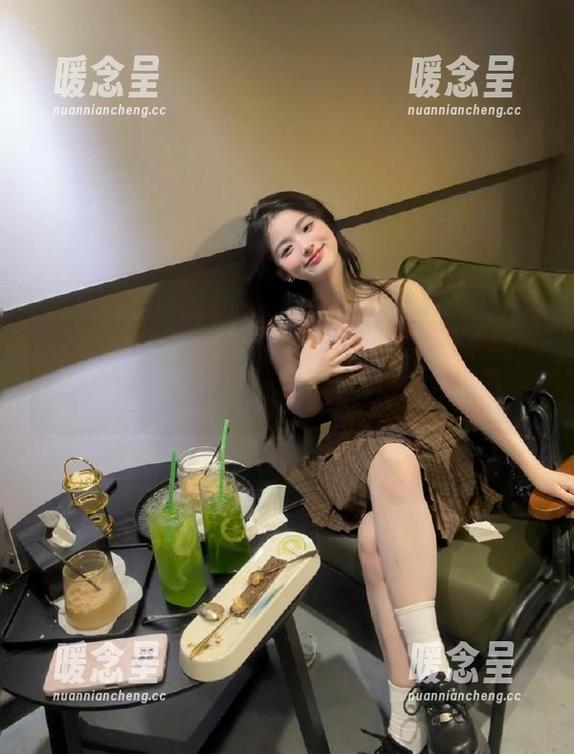 黑料吃瓜网 黑料吃瓜网zztt官网上线,瓜也疯狂,人更疯狂!