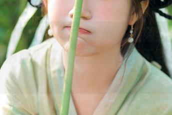 登录黑料吃瓜网络：谁说瓜田不纳履？这儿有的是意想不到的果子！