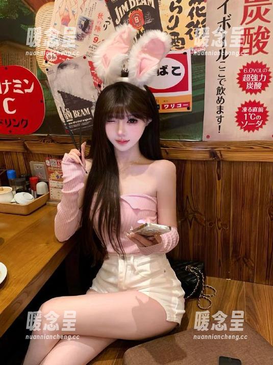 黑料社 黑料社app:不仅是个网站,更是个秘密社区的窗口!