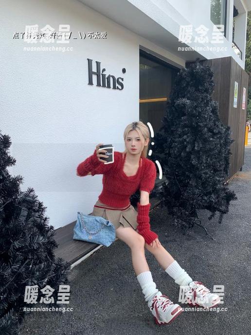 黑料网app：不睡觉也要吃瓜，简直是加班狗的救星！